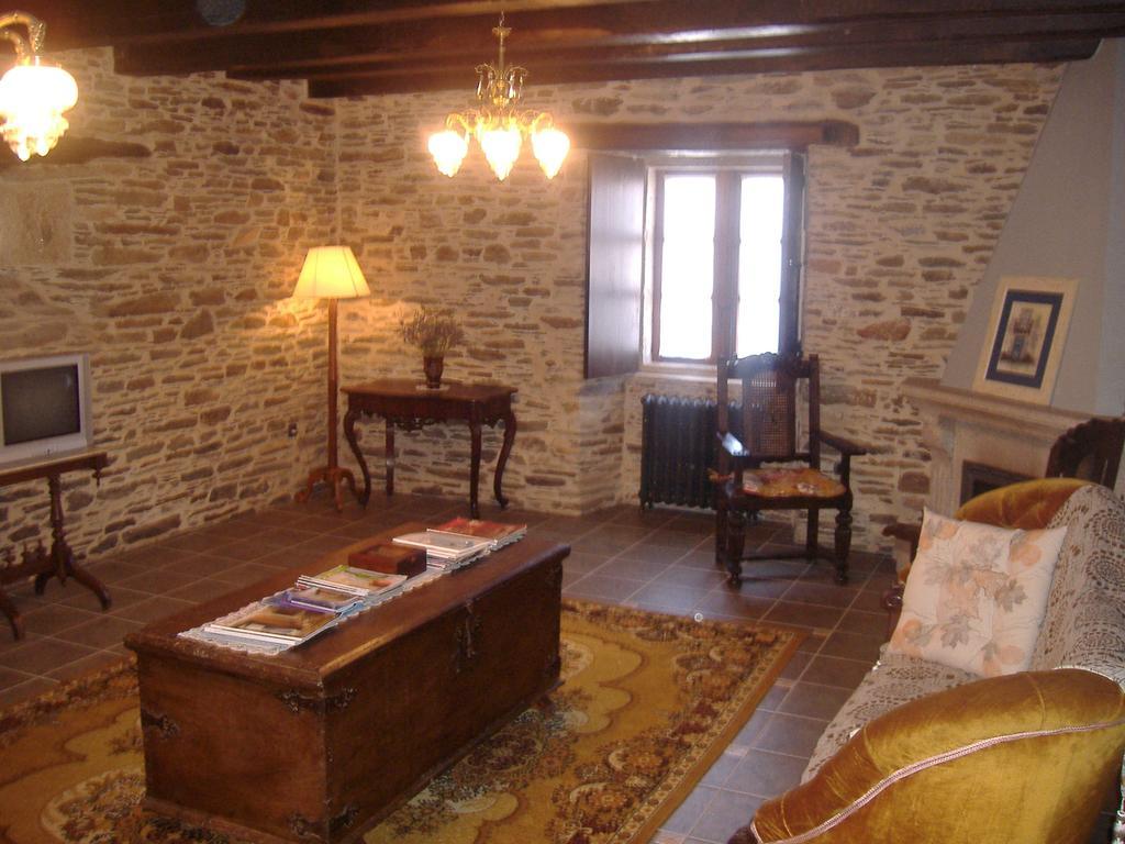 Affittacamere Casa Grande De Anllo Sistallo Esterno foto