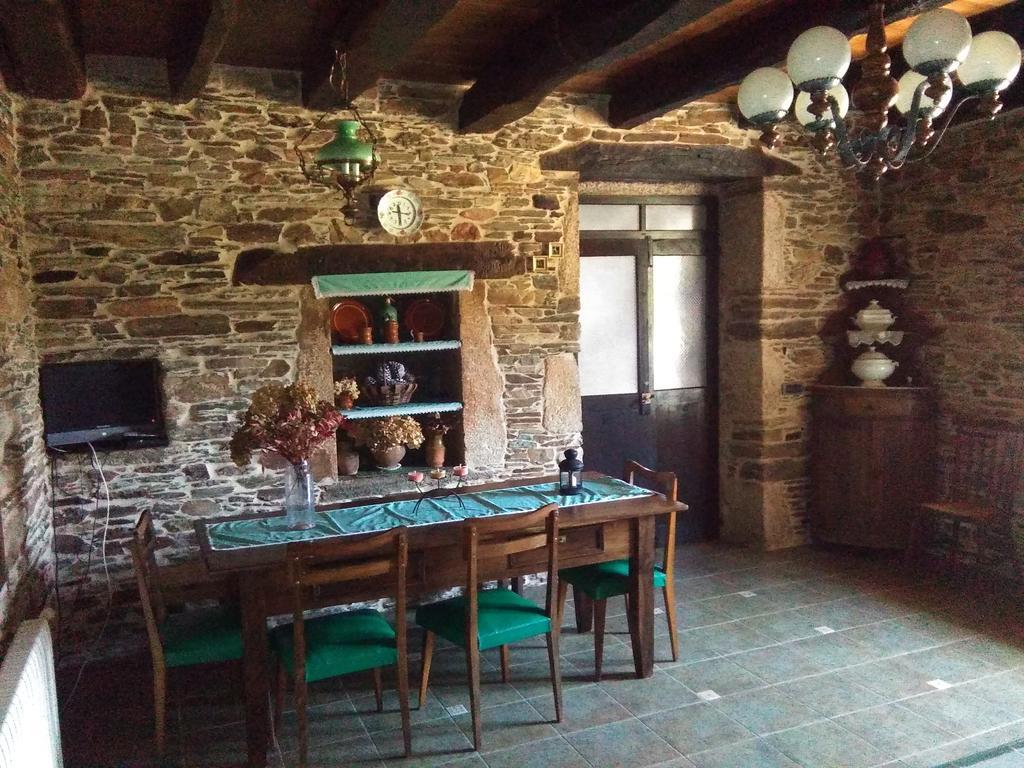 Affittacamere Casa Grande De Anllo Sistallo Esterno foto